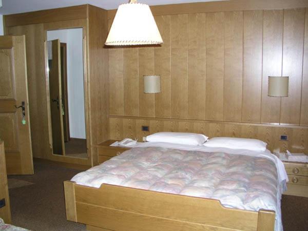 Hotel Garni Soreie 博萨迪法萨 外观 照片